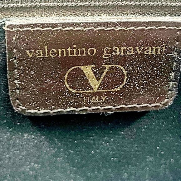Valentino Garavani Leather Clutch Bag - Picture 5 of 7